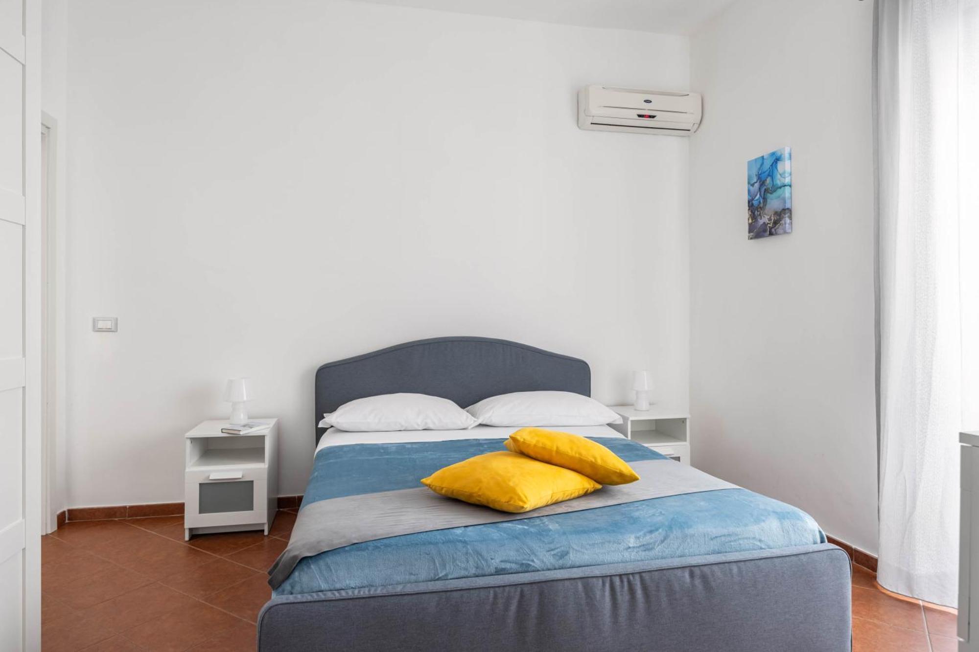 Sedie Volanti Apartment With Jacuzzi Palermo Buitenkant foto
